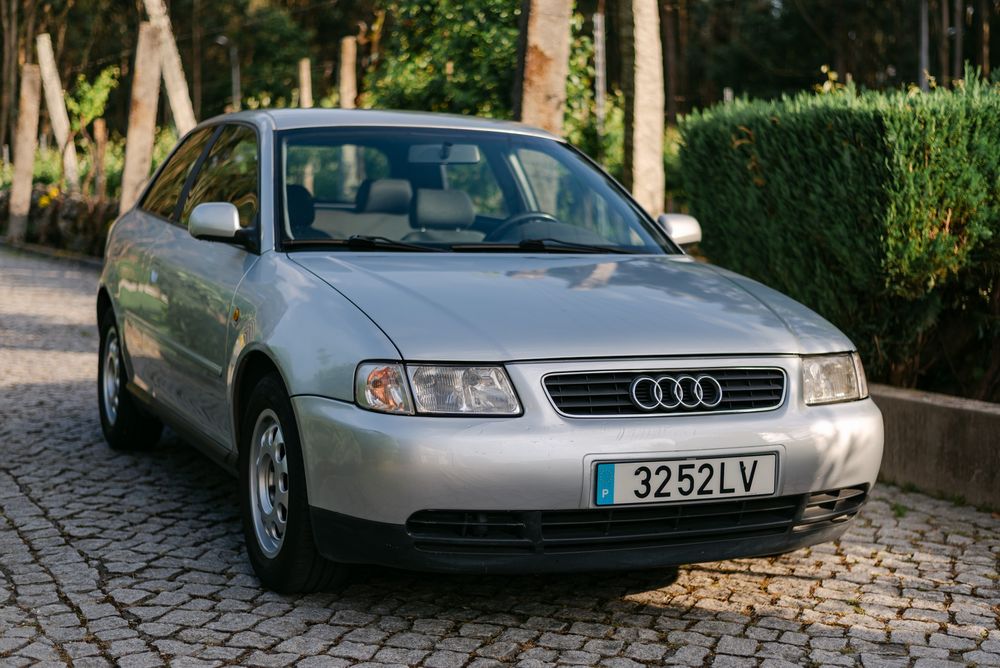 Audi A3 1.6 SR Nacional