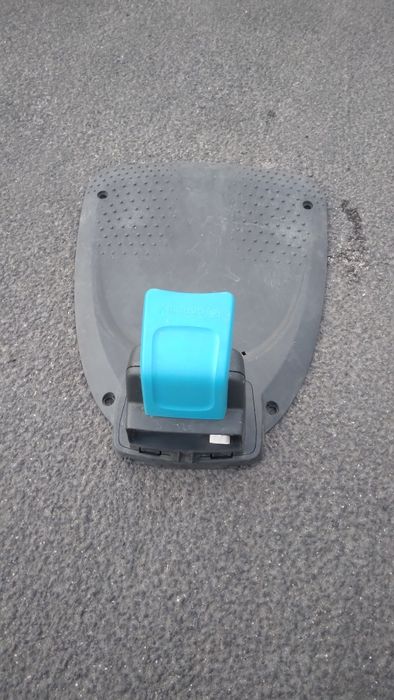 Stacja ładowania robota kosząceg Gardena stacja dokująca Husqvarna