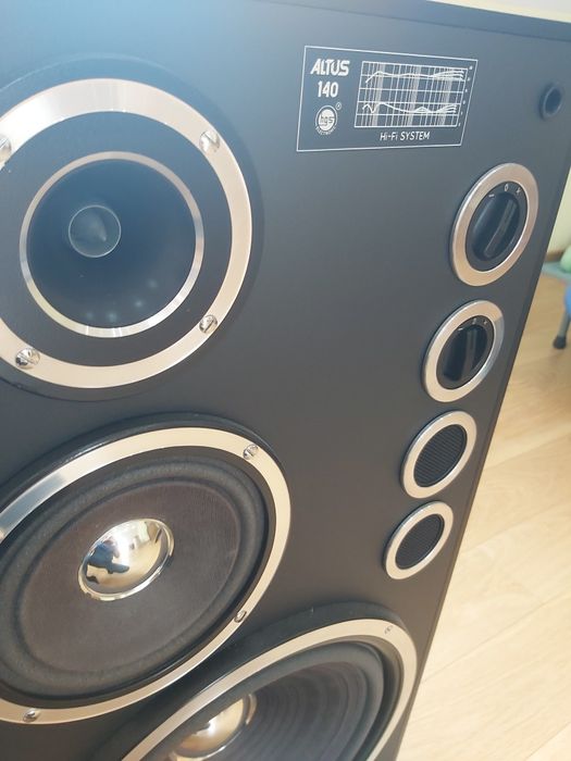 Kolumny Altus 140 stan idealny