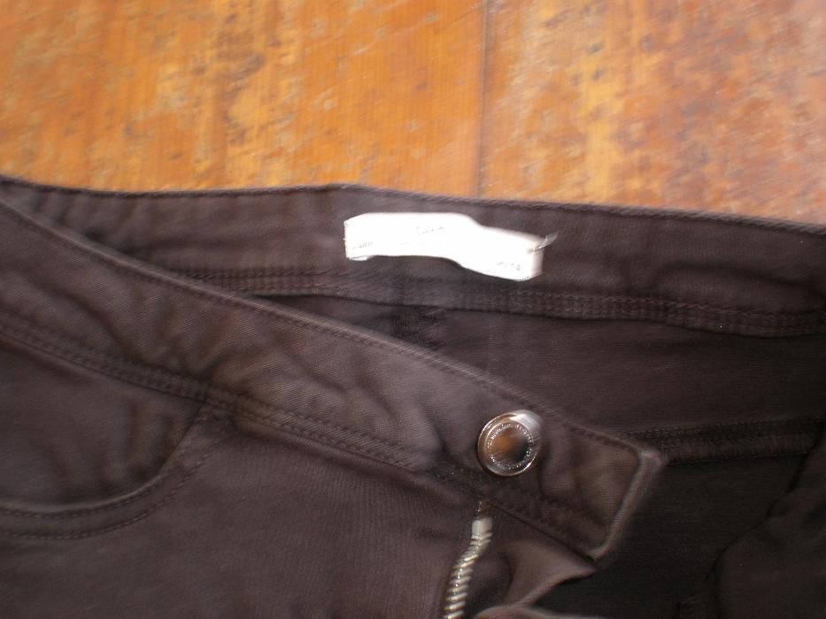 calças castanhas Bershka 34