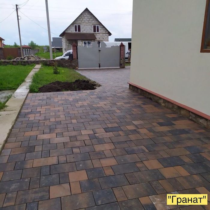 Укладання та продаж бруківки