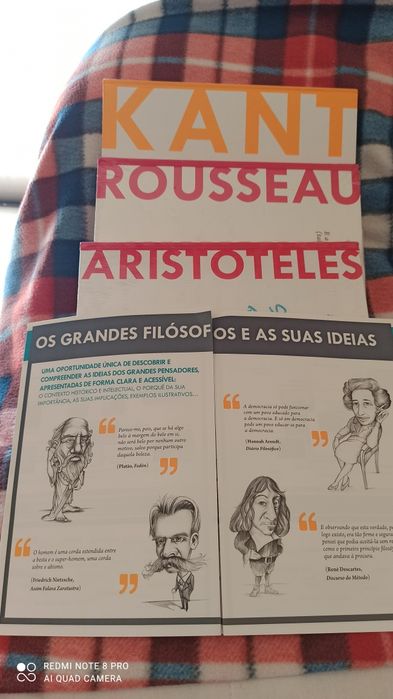 Coleção de livros dos maiores Filósofos de sempre ainda plastificados