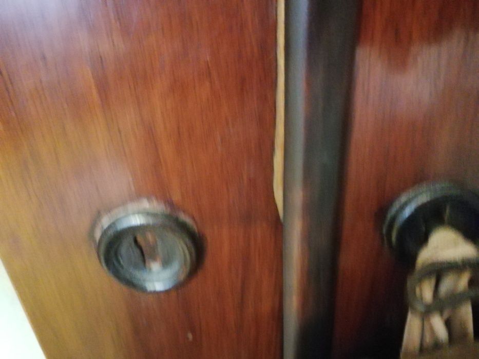 Okazja, Przecena. XIX w. Francuska szafa mieszczańska.