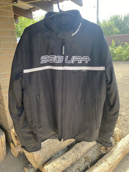 Продам мотокуртку