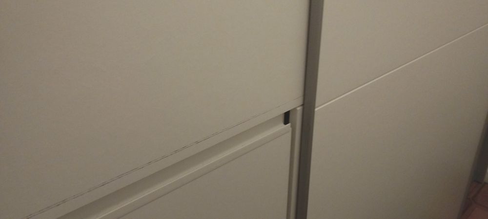 Roupeiro portas deslizantes