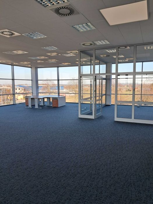 POWIERZCHNIA BIUROWA DO WYNAJĘCIA - 260 m2 - Modła Królewska, 62-571