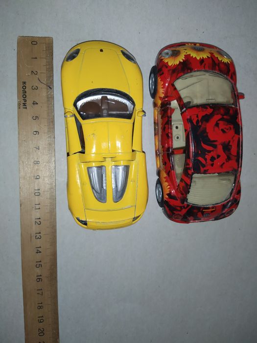 Машинки модельки Kinsmart Volkswagen,Porsche 100 гривен за две