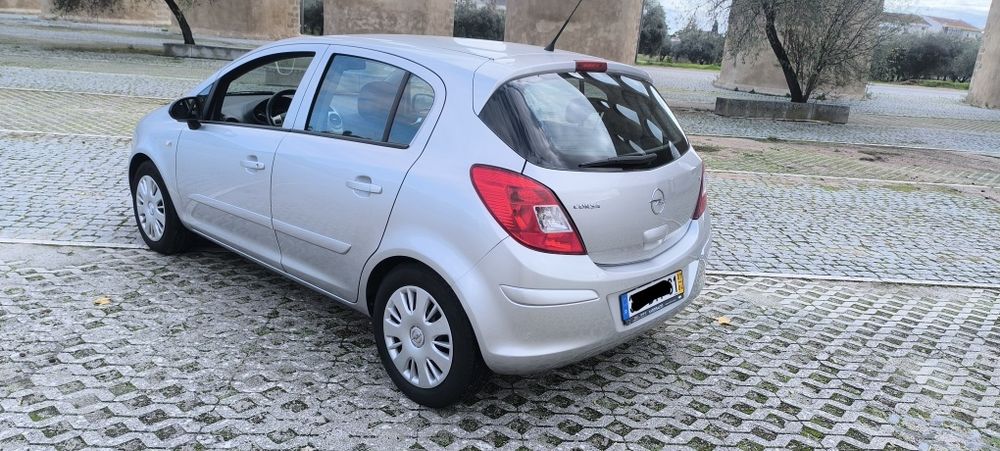 Opel Corsa D estimado