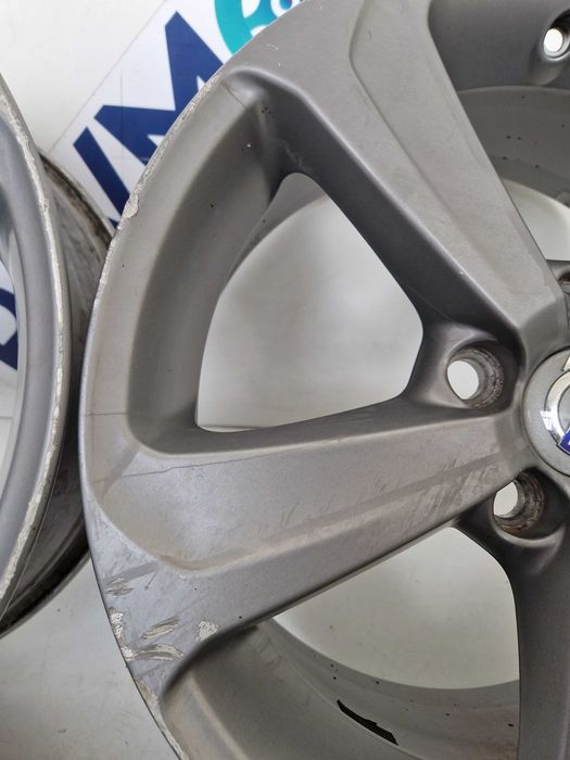 Koła felgi aluminiowe Volvo V40 II 7,5J ET52,5 17" 5x108