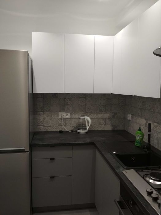 Duży komfortowy pokój (12 m2) dla studenta-Katowice Ligota-Panewniki, Krucza