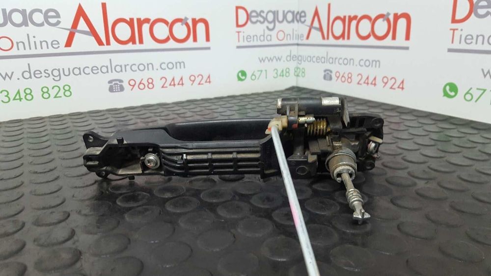 PUXADOR EXTERIOR FRENTE DIREITO TOYOTA YARIS (KSP9/SCP9/NLP9) BáSICO