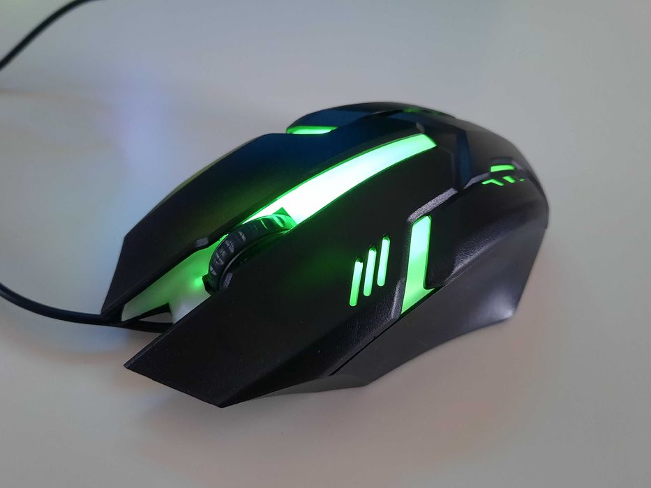 Lote de 18 Ratos Gaming