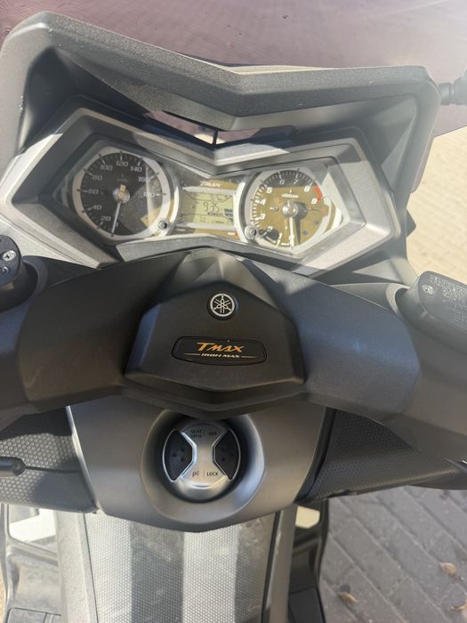 Yamaha T-Max 530 Iron Max