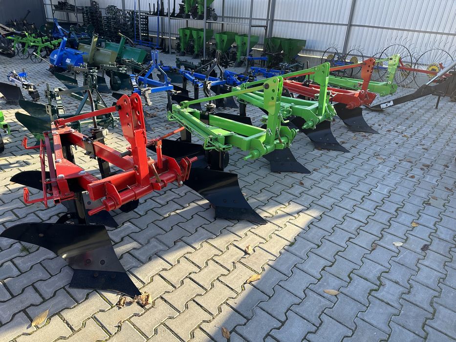 Плуг до Мінітрактора. Польський Віракс 2х25 посилений