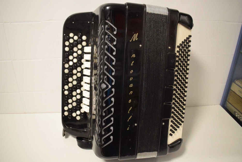Acordeao Montavanelli 4 Voz, N. 83