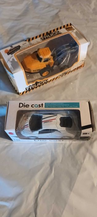 Carro branco fricção novo