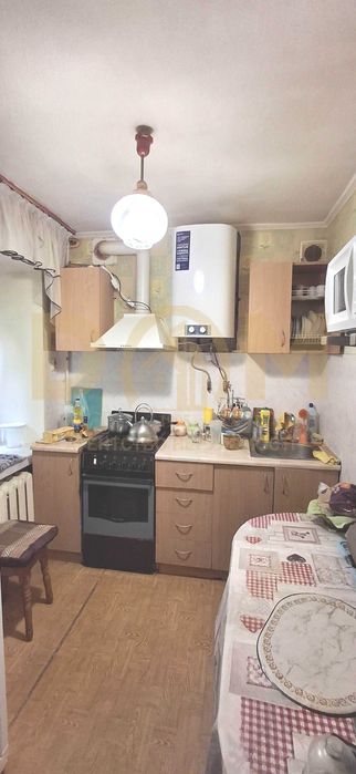 Продам 2-кімнатну квартиру, метро Дорогожичі, вул. Олени Теліги, 3-А