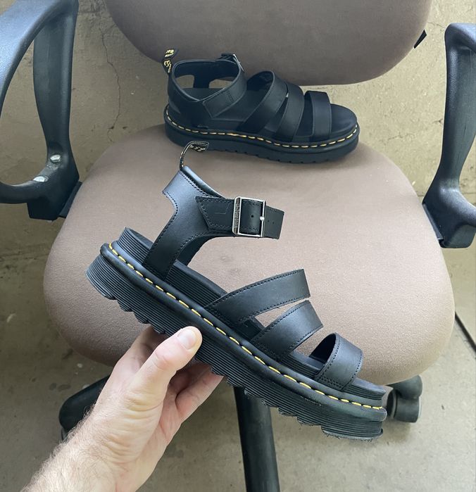 Сандалі Dr.Martens Blaire