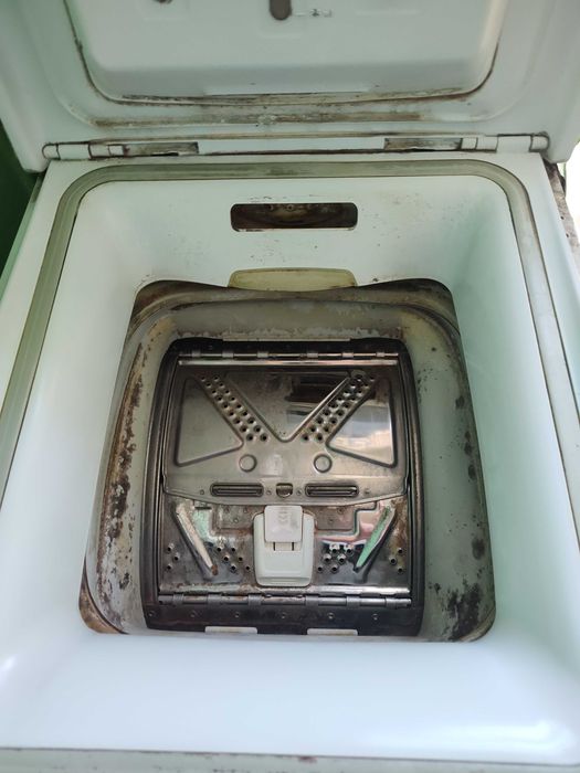 Пральна машина Whirlpool AWE 6425/1 на запчастини