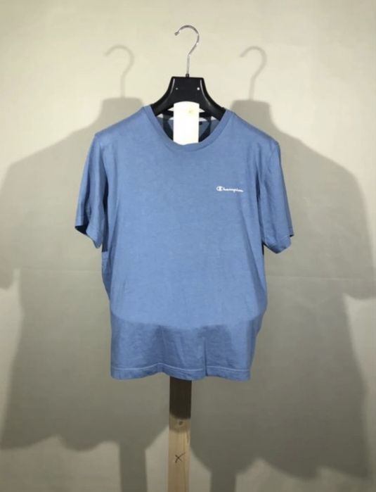 T-shirt Champion - Tamanho S [Envio grátis]