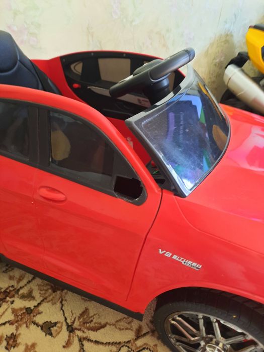 машина с дистанционным управлением для детей