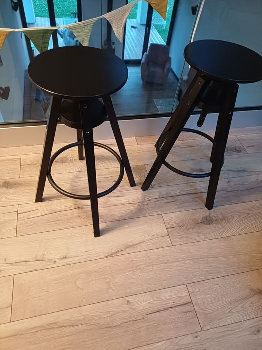 Stoliki wysokje hokery