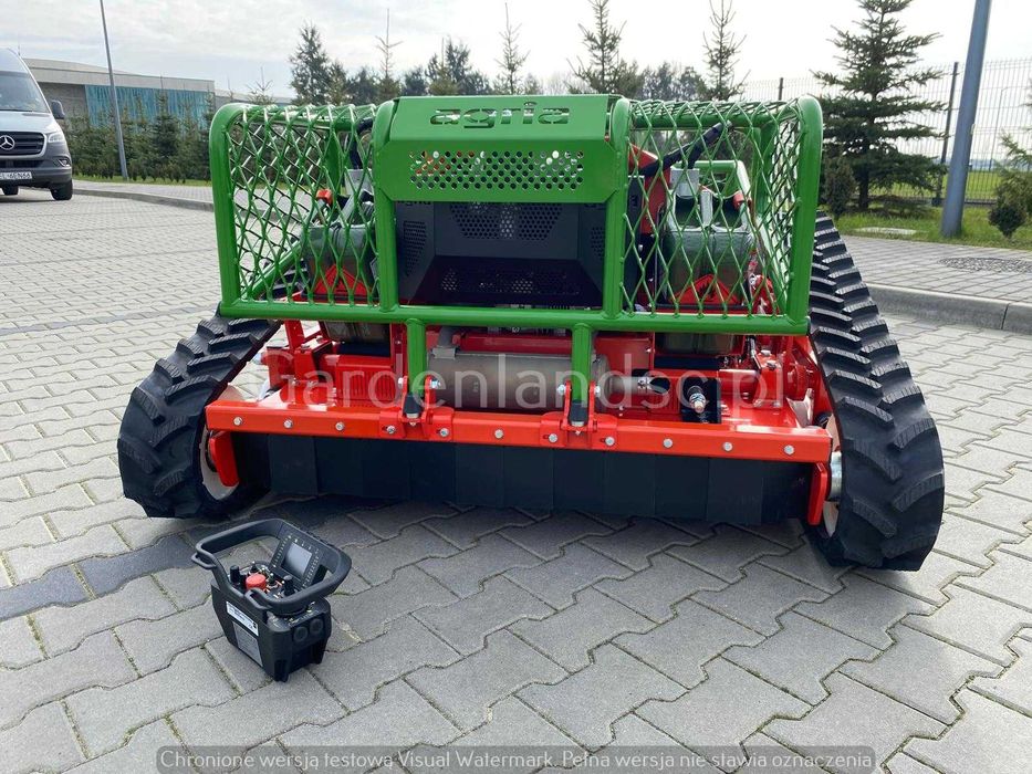 Kosiarka (robot) mulczująca AGRIA 9600, koszenie stromych terenów