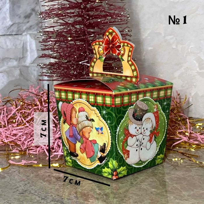 Коробки для Новорiчних та Рiздвяних подарункiв