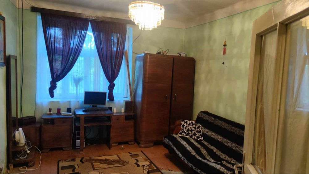 Продається будинок в Закарпатській обл. смт. Королево вул. Петрова 22