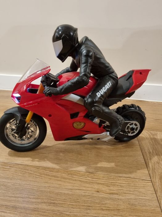 Motor Ducati Panigale, zdalnie sterowany RC, Spin Master