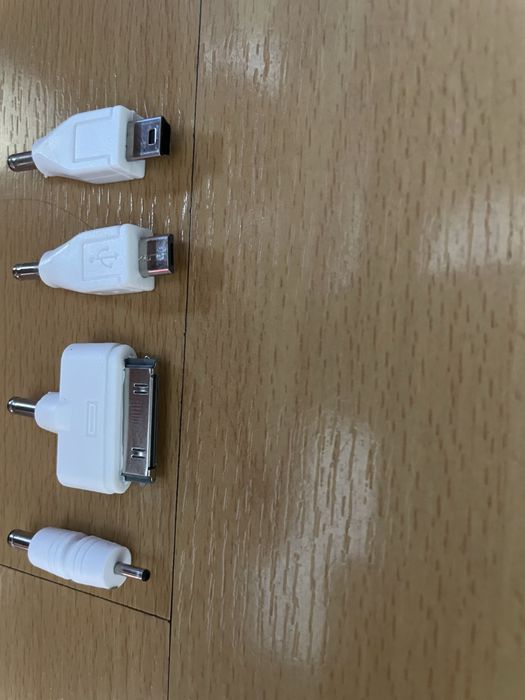 Cabo com adaptadores universais