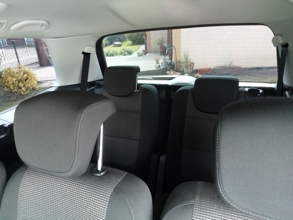 VW Sharan 1,4 TSI DSG, 7-mio osobowy