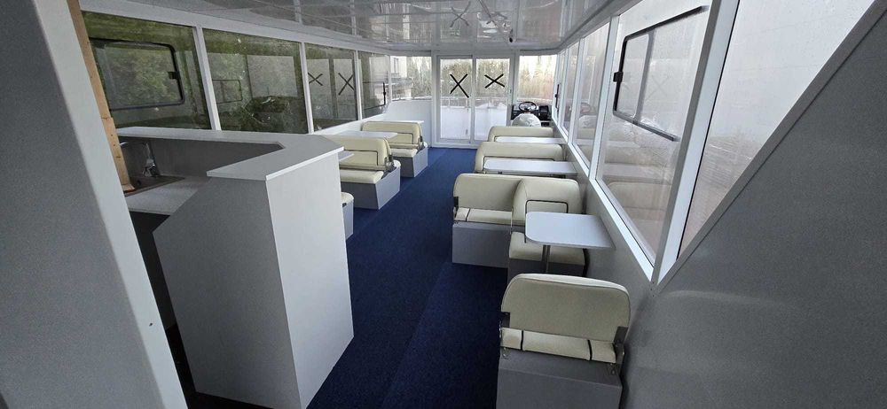 Tramwaj wodny, mały statek pasażerski, tramwajewodne.pl