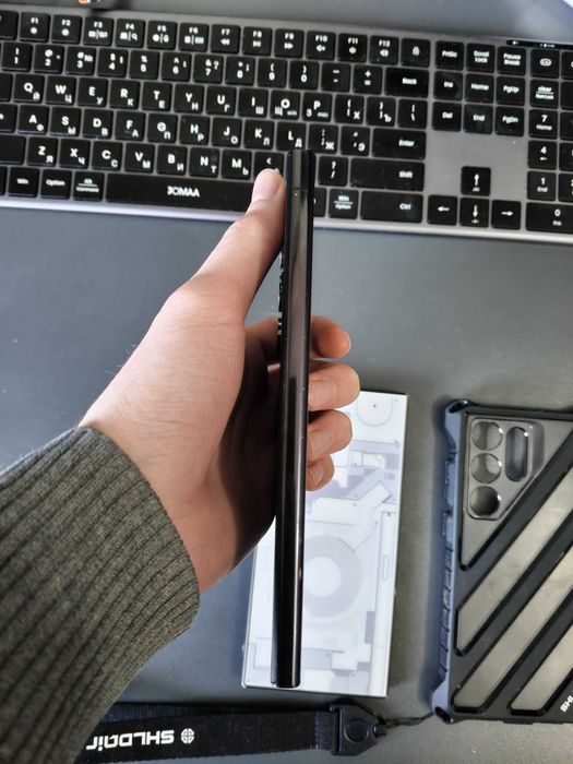 Samsung Galaxy S23 Ultra [12/512]