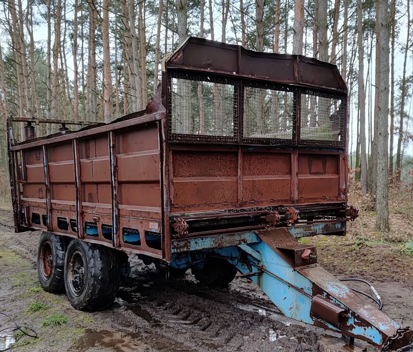 Rozrzutnik obornika T088