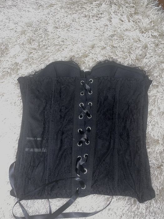 Корсет мережевний