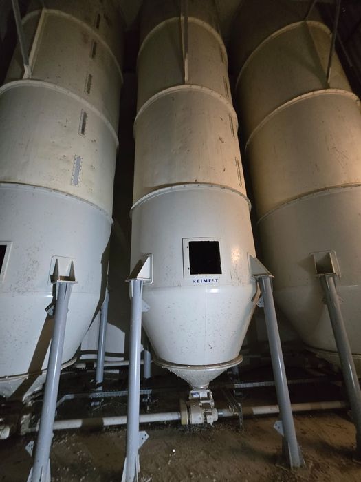 Silos po mące wysokość 9 m, 27m³