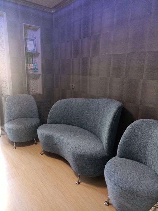 Диван и два кресла