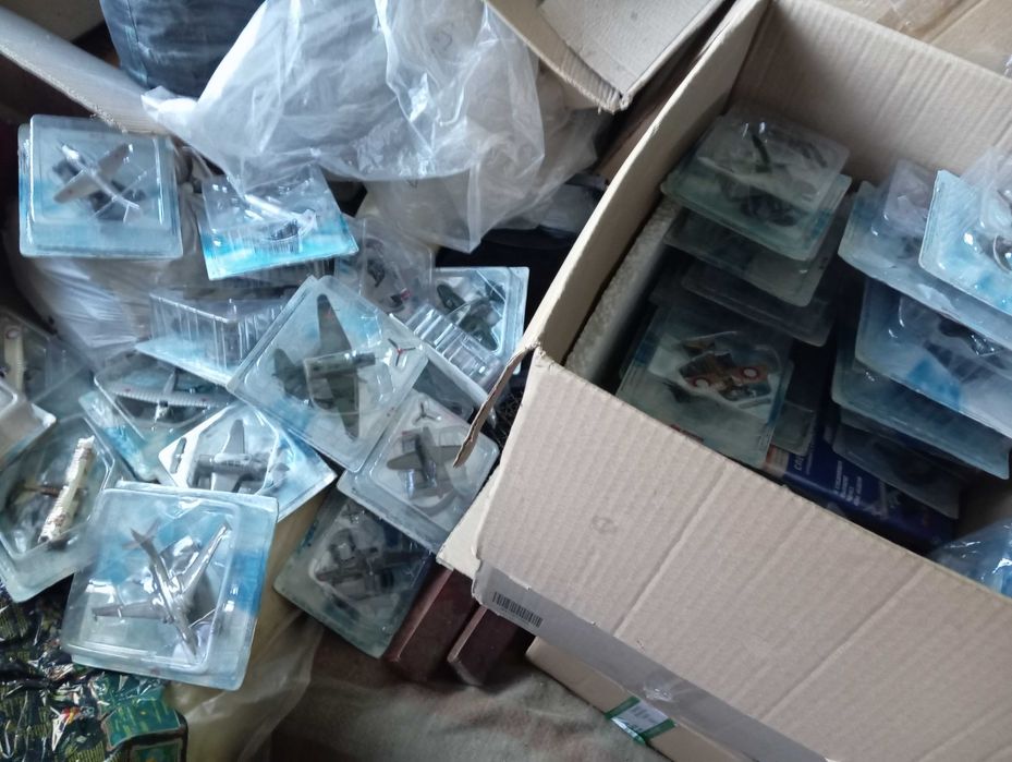 Легендарные самолеты от DeAgostini и журналы