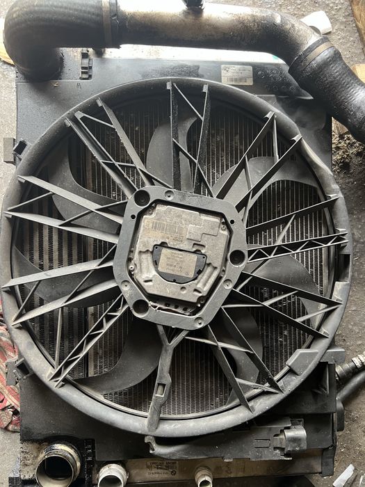 Wentylator Chłodnicy Bmw e60 e61
