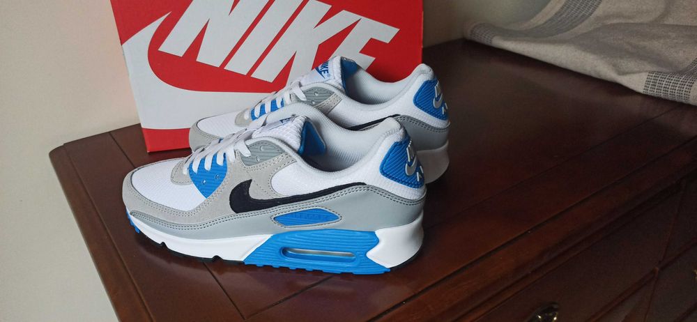 (r. 42,5) Nike Air Max 90 Pure Platinum Photo Blue FN6958 kolor 102