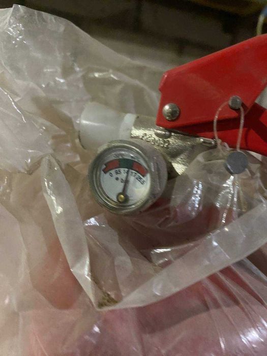 Продам огнетушители