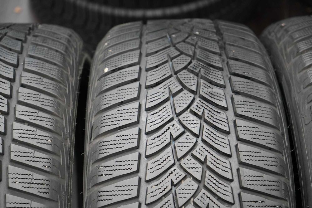 Opony zimowe Goodyear UltraGrip 225/50 R18