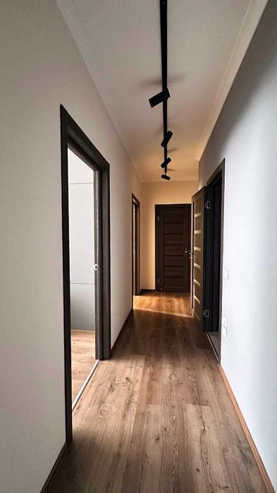 Продаж 2 в новому будинку з ремонтом ЖК Відрадний Скакуна 19 Генератор