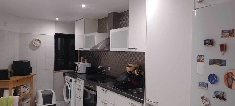 Aluga-se apartamento Infantado, Loures.