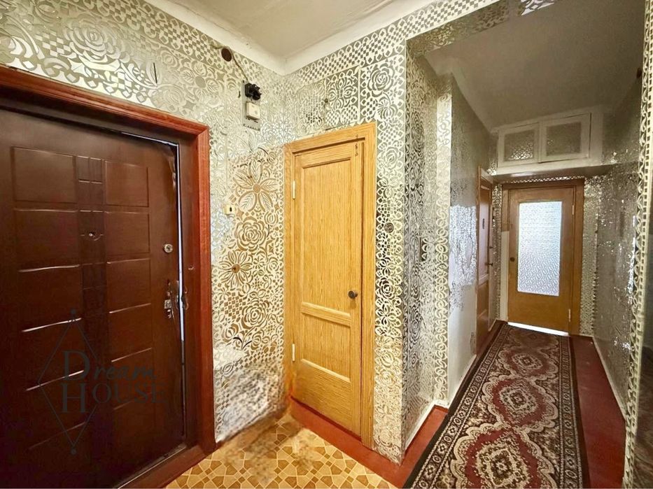 Продаж 3 кімнатної квартири