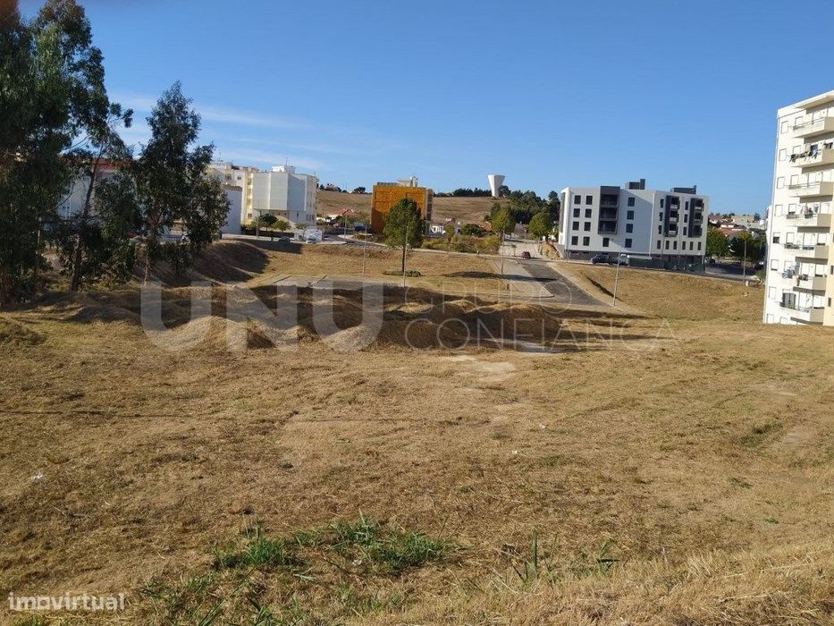 Construction Plot in Torres Vedras