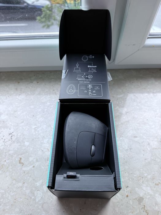 Logitech MX Vertical myszka wertykalna