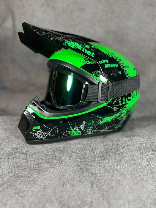 Кросовий шолом ендуро