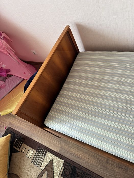 Продам ліжко самовивіз